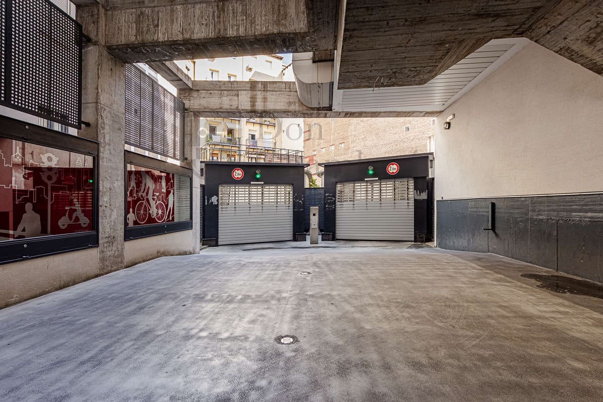 Garage zu vermieten in Madrid Stadt - 180 € (Ref: 9416166)