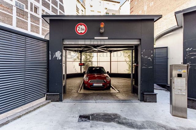 Garagem para arrendar em Chamberí, Madrid cidade - 180 € (Ref: 9416166)