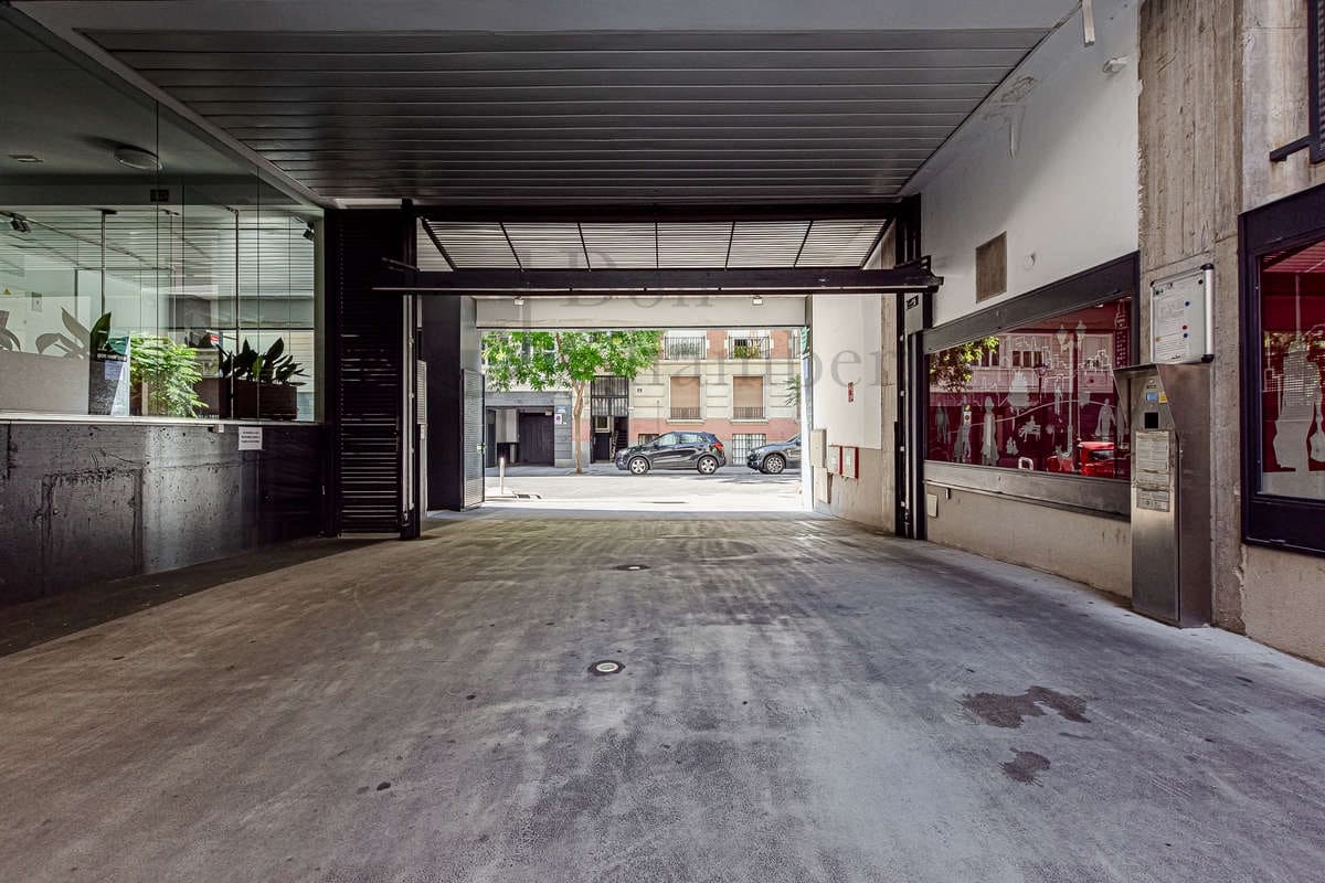 Garage zu vermieten in Madrid Stadt - 180 € (Ref: 9416166)