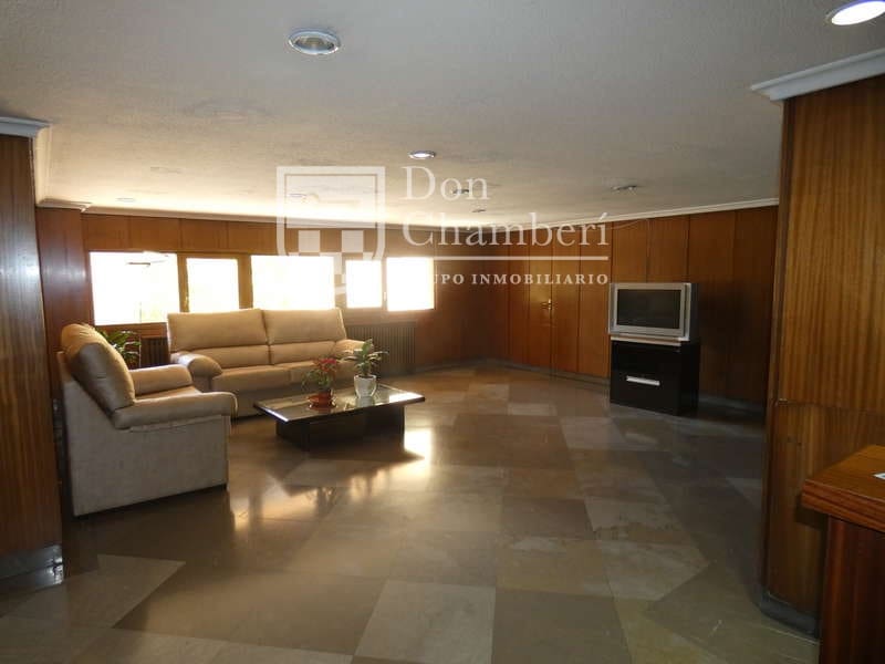 Office for sale in Madrid city - € 1,490,000 (Ref: 9416168)