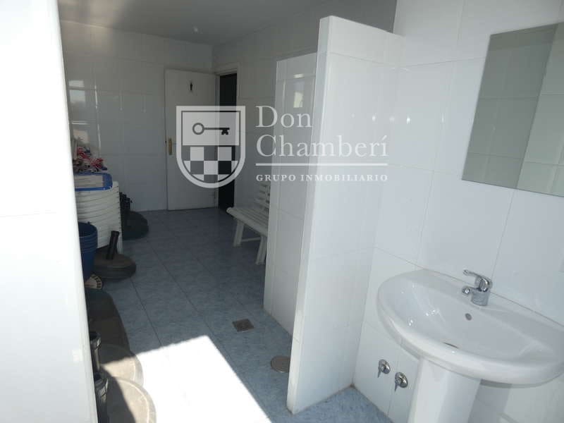 Office for sale in Madrid city - € 1,490,000 (Ref: 9416168)