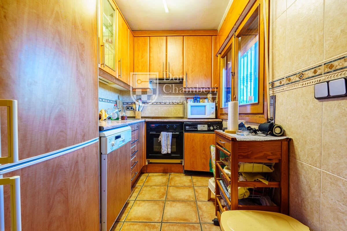 Chalet de 2 habitaciones en El Viso de San Juan en venta con piscina garaje - 276.000 € (Ref: 9424214)