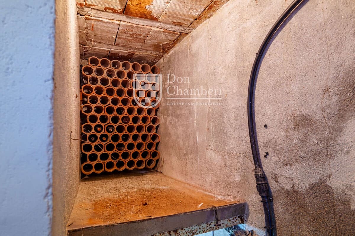 Chalet de 2 habitaciones en El Viso de San Juan en venta con piscina garaje - 276.000 € (Ref: 9424214)