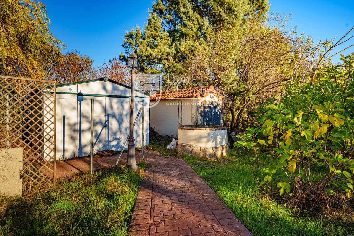 Chalet de 2 habitaciones en El Viso de San Juan en venta con piscina garaje - 276.000 € (Ref: 9424214)