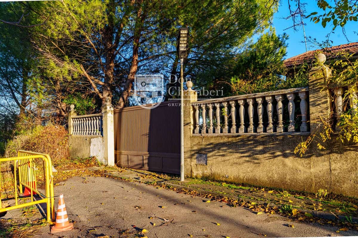 Chalet de 2 habitaciones en El Viso de San Juan en venta con piscina garaje - 276.000 € (Ref: 9424214)