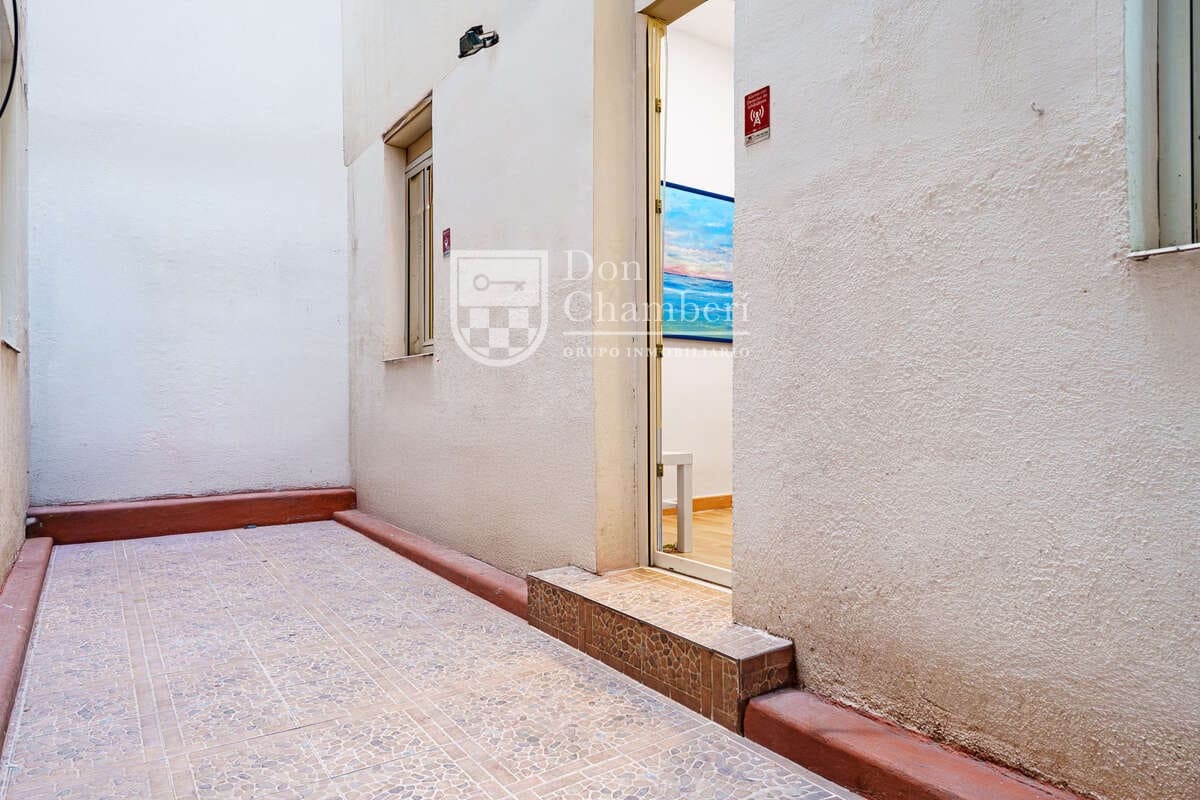 2 soveværelse Lejlighed til salg i Madrid by - € 409.000 (Ref: 9448845)