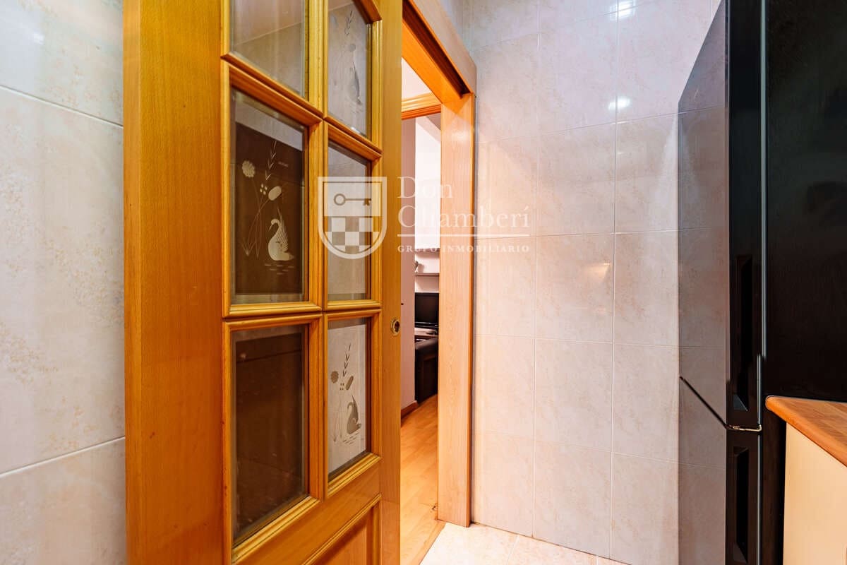 2 soveværelse Lejlighed til salg i Madrid by - € 409.000 (Ref: 9448845)