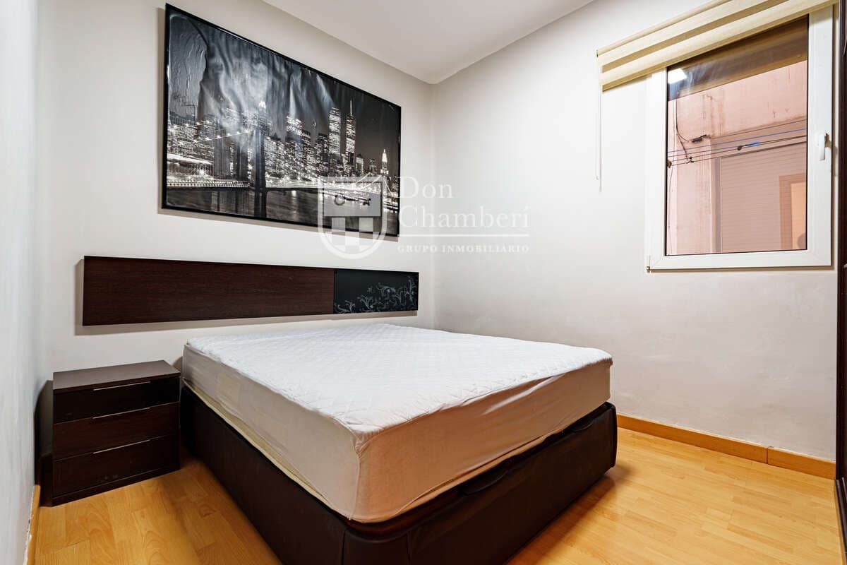 2 soveværelse Lejlighed til salg i Madrid by - € 409.000 (Ref: 9448845)