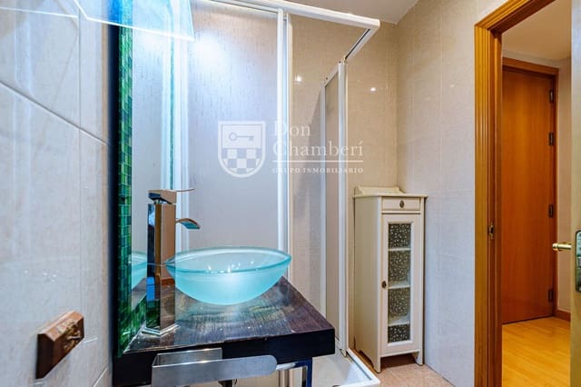 2 makuuhuone Asunto myytävänä paikassa Chamberí, Madrid kaupunki - 398 000 € (Ref: 9448845)