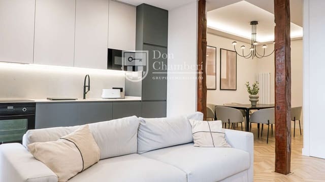 3 Zimmer Wohnung zu vermieten in Universidad, Madrid Stadt - 4.400 € (Ref: 9448847)