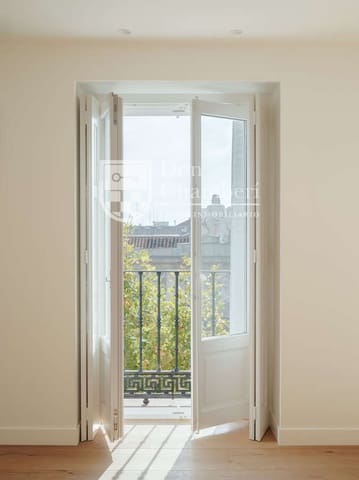 3 soverom Leilighet til leie i Madrid by - € 3 500 (Ref: 9455740)