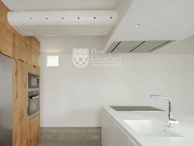 3 soverom Leilighet til leie i Madrid by - € 3 500 (Ref: 9455740)