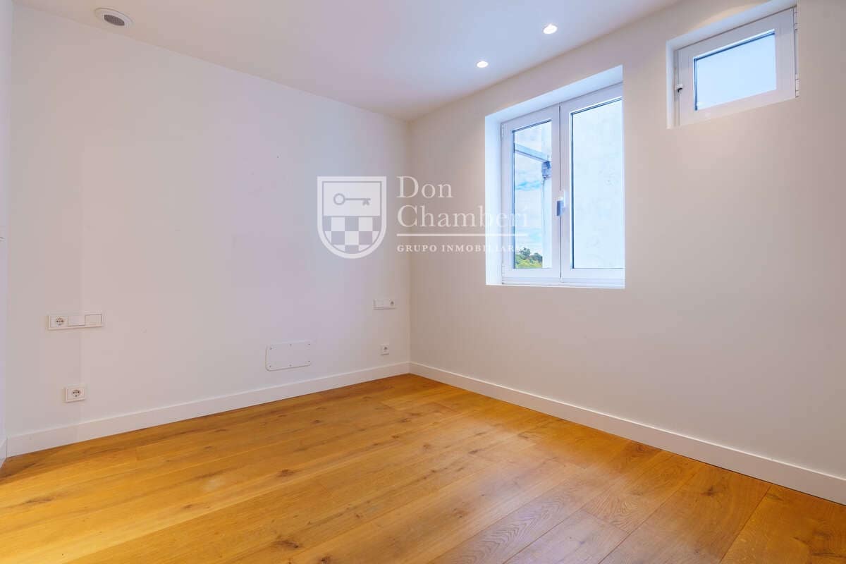 3 bedroom Flat for rent in Madrid city - € 3,500 (Ref: 9455740)