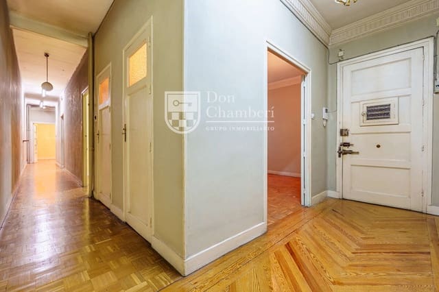 4 soverom Leilighet til salgs i Chamberí, Madrid by - € 990 000 (Ref: 9465240)