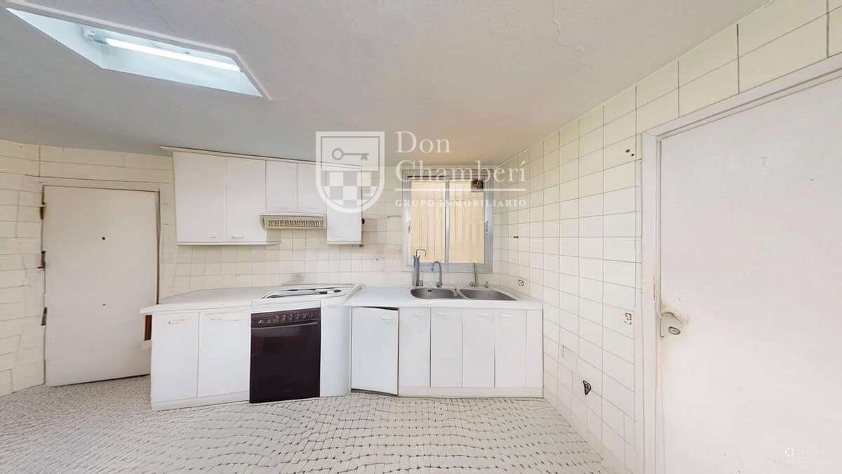 Piso de 4 habitaciones en Madrid ciudad en venta con garaje - 1.880.000 € (Ref: 9503723)