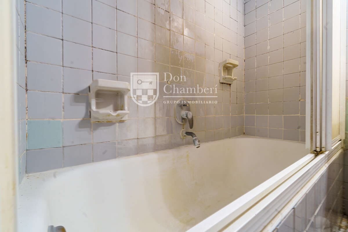 4 soverom Leilighet til salgs i Madrid by med garasje - € 1 880 000 (Ref: 9560750)