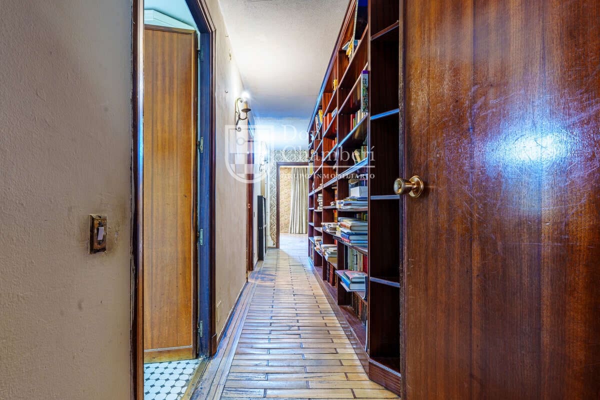 4 soverom Leilighet til salgs i Madrid by med garasje - € 1 880 000 (Ref: 9560750)