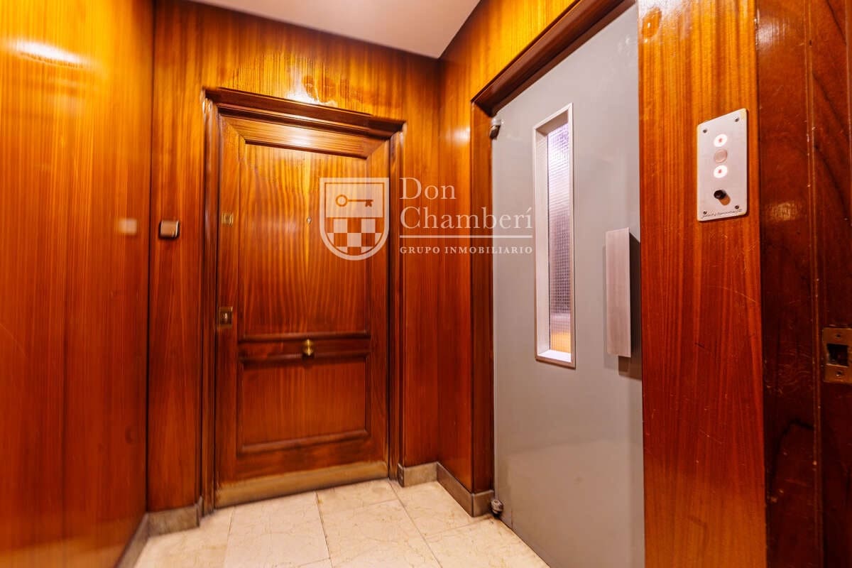 4 soverom Leilighet til salgs i Madrid by med garasje - € 1 880 000 (Ref: 9560750)