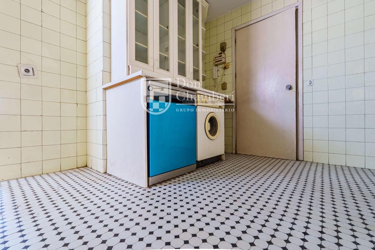 4 soverom Leilighet til salgs i Madrid by med garasje - € 1 880 000 (Ref: 9560750)