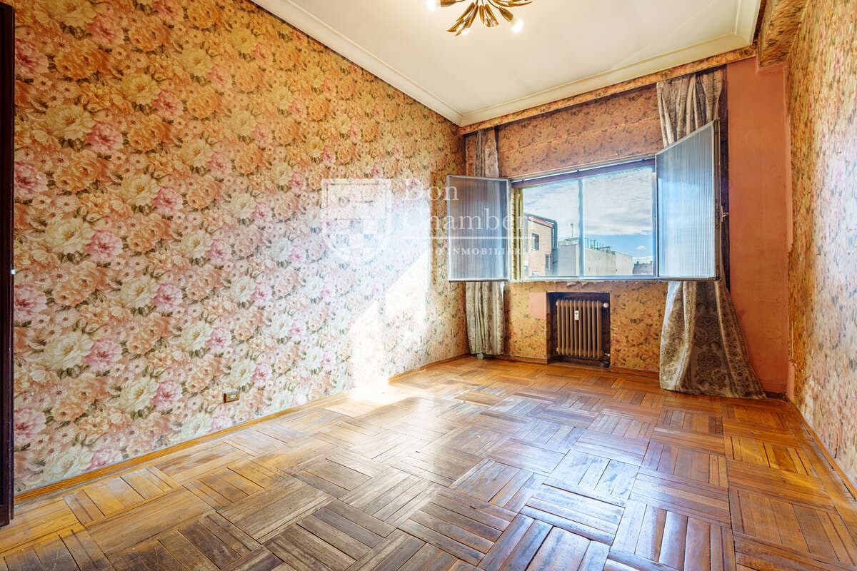 4 soverom Leilighet til salgs i Madrid by med garasje - € 1 880 000 (Ref: 9560750)