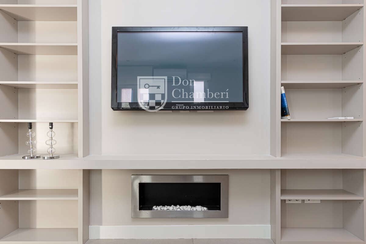 1 bedroom Flat for sale in Madrid city - € 650,000 (Ref: 9585295)