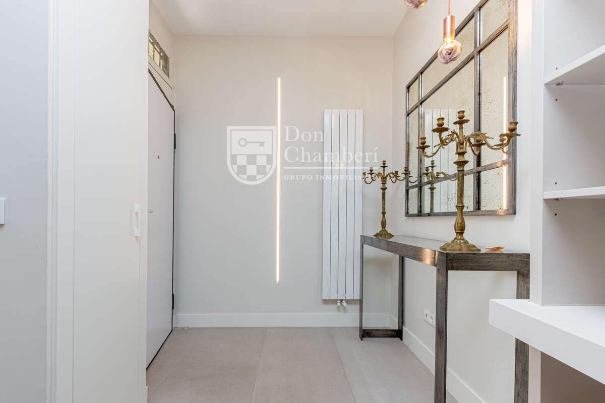 1 bedroom Flat for sale in Madrid city - € 650,000 (Ref: 9585295)