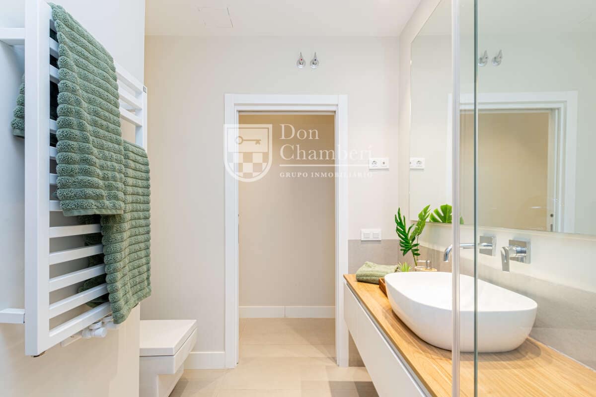 1 bedroom Flat for sale in Madrid city - € 650,000 (Ref: 9585295)