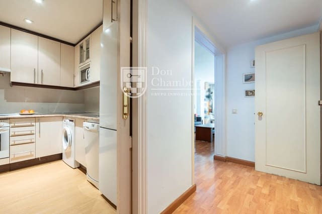 1 sovrum Lägenhet till salu i Chamberí, Madrid stad - 630 000 € (Ref: 9617917)