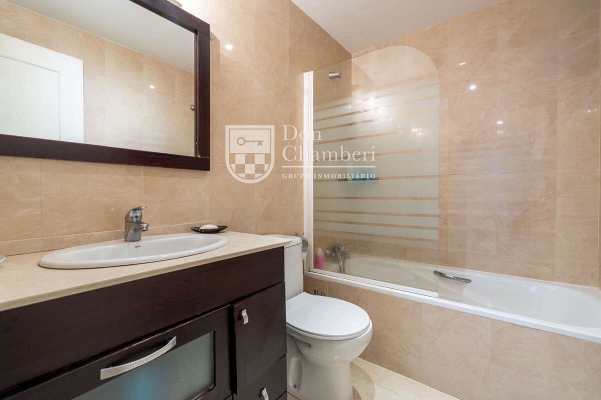 1 bedroom Flat for sale in Madrid city - € 630,000 (Ref: 9617917)