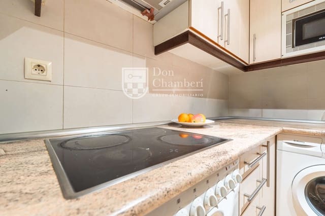 1 sovrum Lägenhet till salu i Chamberí, Madrid stad - 630 000 € (Ref: 9617917)