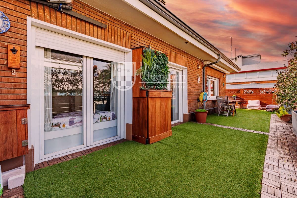 3 soveværelse Lejlighed til salg i Madrid by - € 1.570.000 (Ref: 9646788)