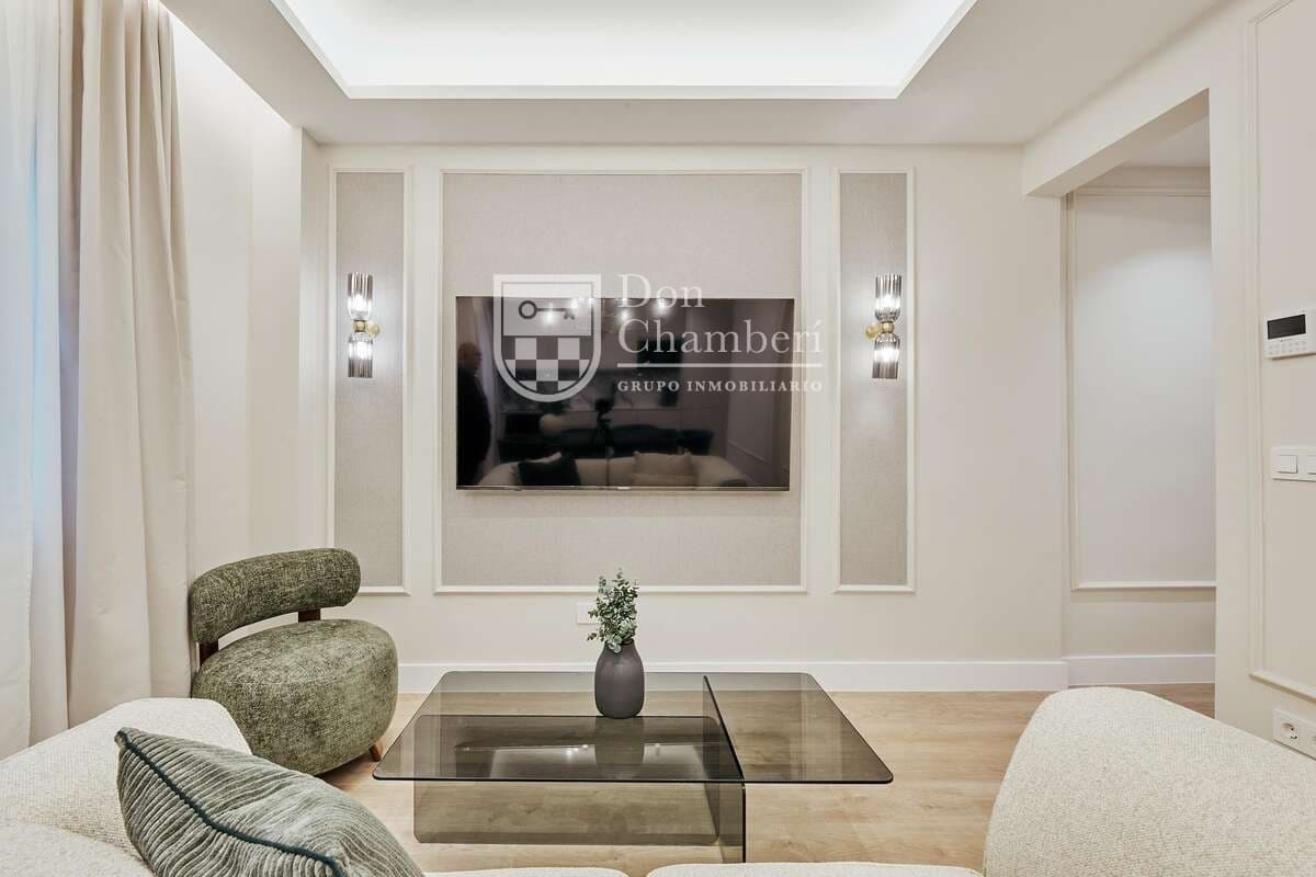 3 camera da letto Appartamento in vendita in Madrid citta - 1.169.000 € (Rif: 9646790)