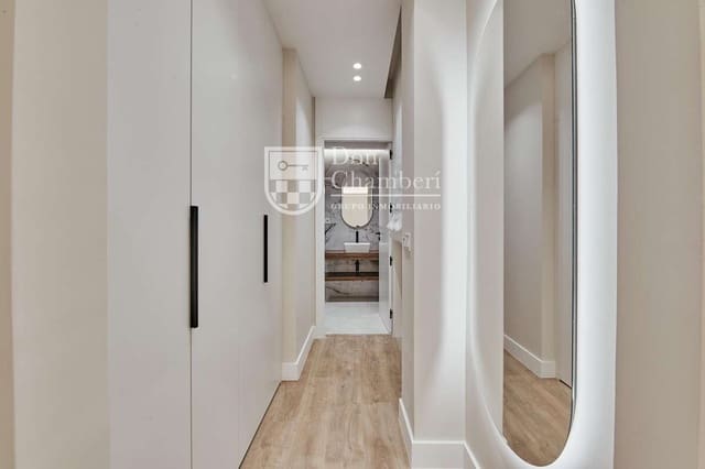 3 slaapkamer Flat te koop in Retiro, Madrid stad - € 1.169.000 (Ref: 9646790)