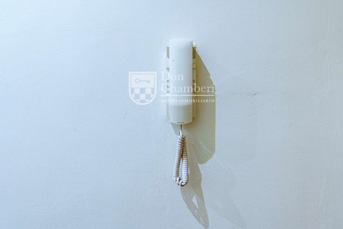 Appartement de 2 chambres à louer à Madrid ville - 1 200 € (Ref: 9665757)