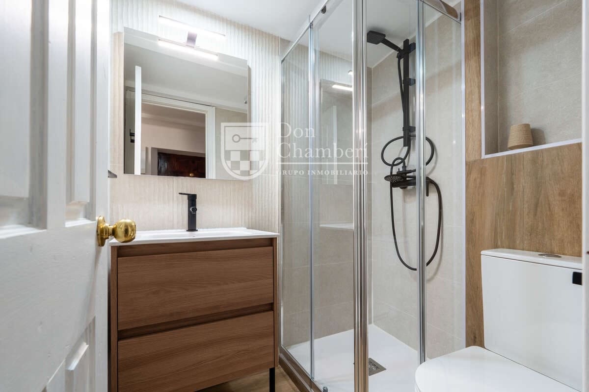 1 bedroom Apartment for rent in Madrid city - € 1,400 (Ref: 9694624)