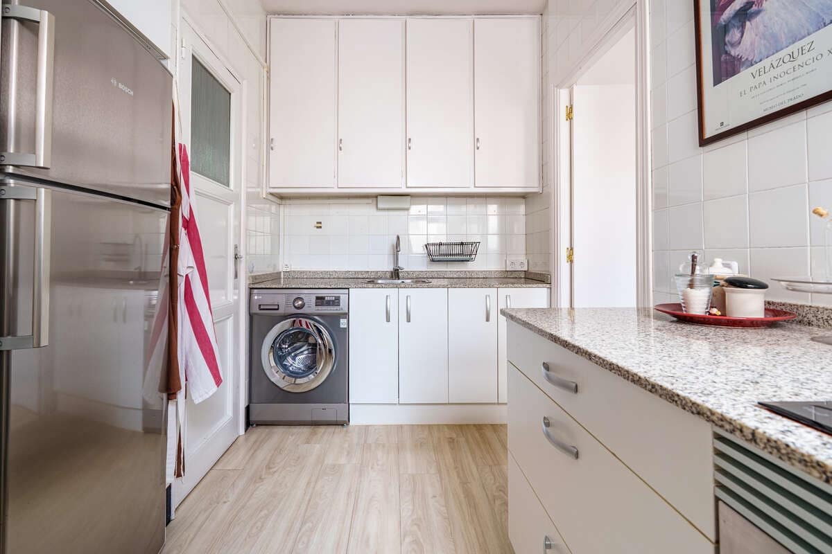 1 slaapkamer Flat te koop in Madrid stad - € 998.000 (Ref: 9710955)