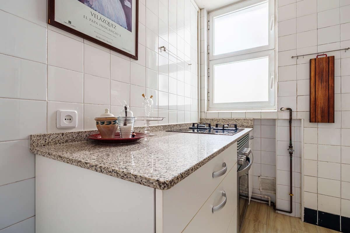 1 slaapkamer Flat te koop in Madrid stad - € 998.000 (Ref: 9710955)