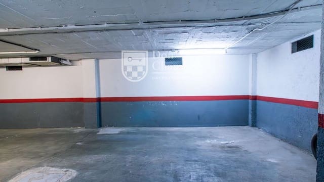 Garage zu verkaufen in Chamberí, Madrid Stadt - 55.000 € (Ref: 9714405)