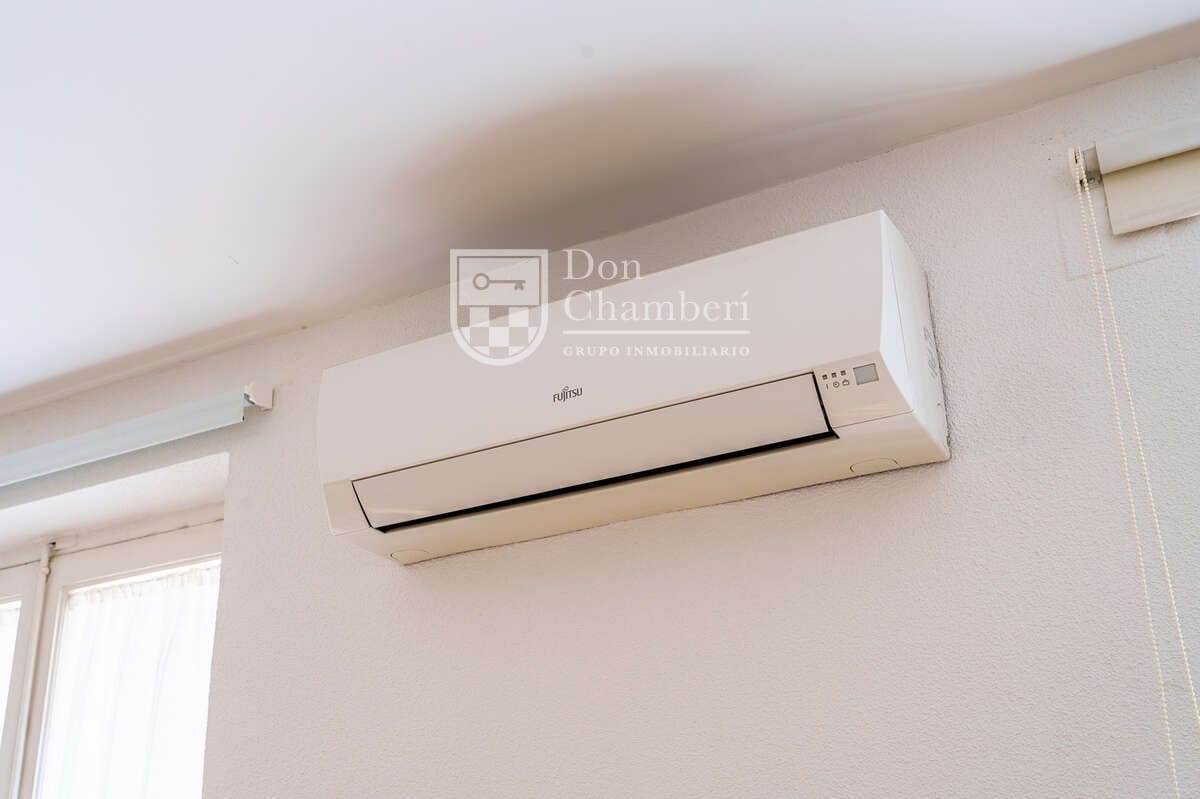 1 soveværelse Lejlighed til leje i Madrid by - € 1.360 (Ref: 9747532)