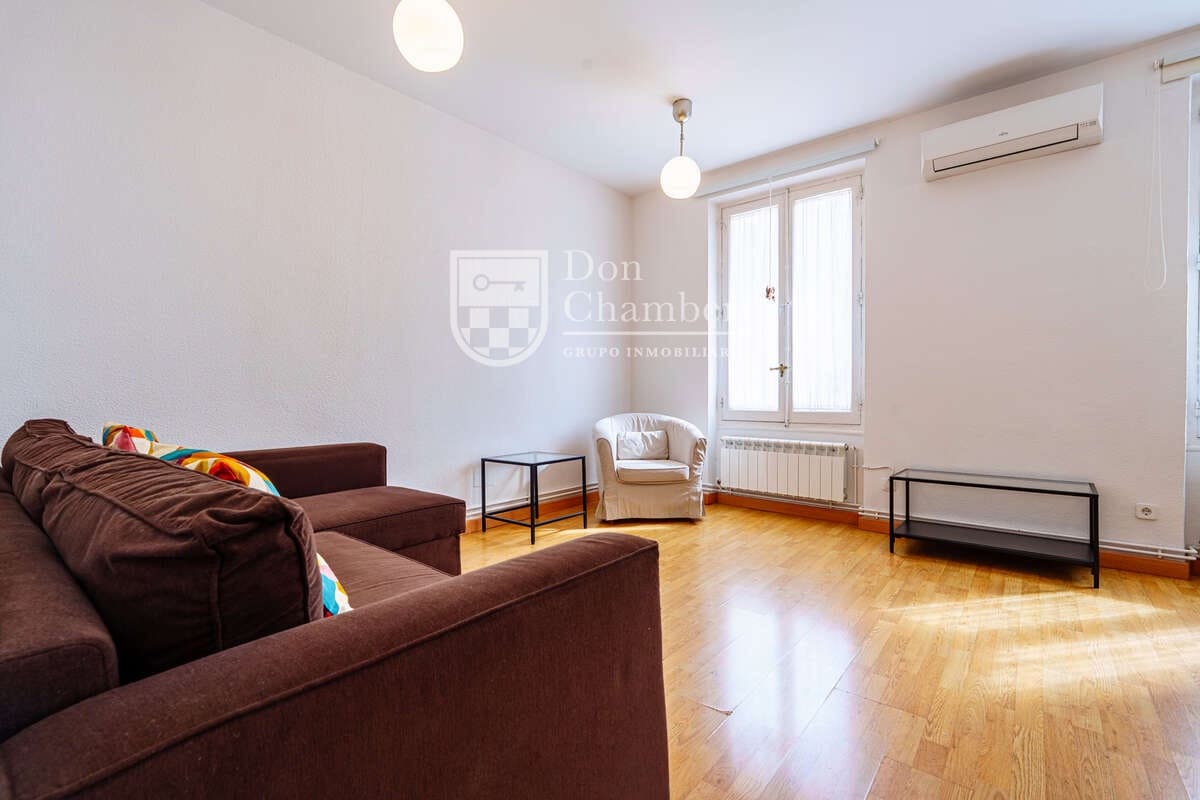 1 soveværelse Lejlighed til leje i Madrid by - € 1.360 (Ref: 9747532)