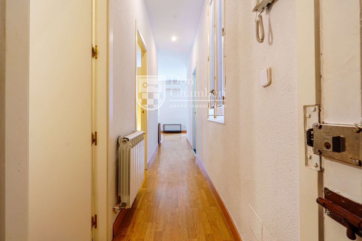 1 soveværelse Lejlighed til leje i Madrid by - € 1.360 (Ref: 9747532)