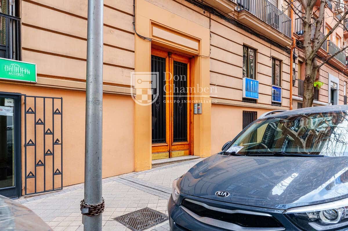 1 soveværelse Lejlighed til leje i Madrid by - € 1.360 (Ref: 9747532)