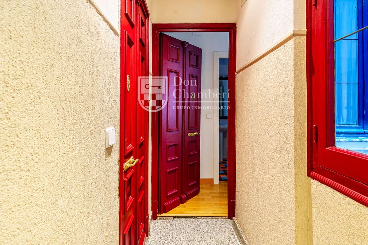 1 soveværelse Lejlighed til leje i Madrid by - € 1.360 (Ref: 9747532)