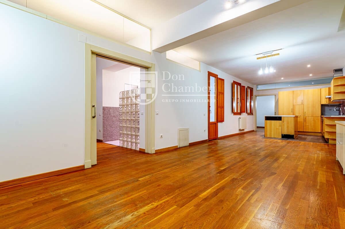 Piso de 2 habitaciones en Madrid ciudad en venta - 638.000 € (Ref: 9747533)