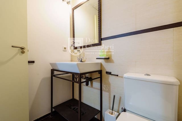 2 soveværelse Lejlighed til salg i Chamberí, Madrid by - € 638.000 (Ref: 9747533)