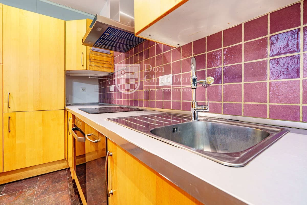 Piso de 2 habitaciones en Madrid ciudad en venta - 638.000 € (Ref: 9747533)