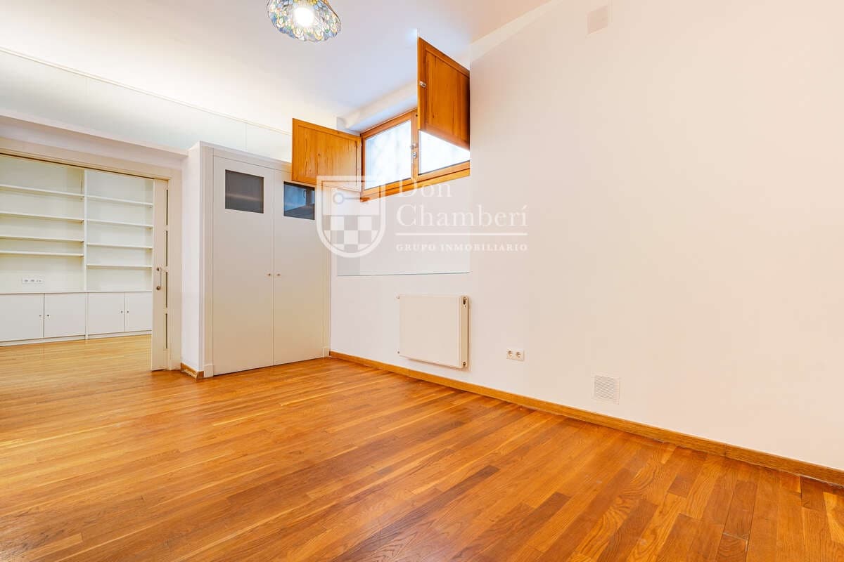 Piso de 2 habitaciones en Madrid ciudad en venta - 638.000 € (Ref: 9747533)