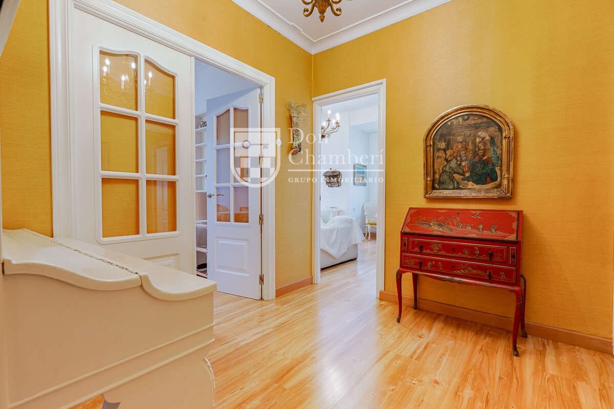 4 chambre Appartement à vendre à Madrid ville - 705 000 € (Ref: 9758357)