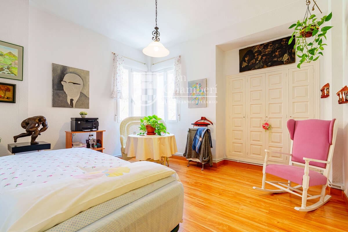 4 chambre Appartement à vendre à Madrid ville - 705 000 € (Ref: 9758357)