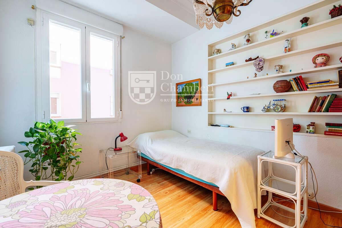 4 chambre Appartement à vendre à Madrid ville - 705 000 € (Ref: 9758357)